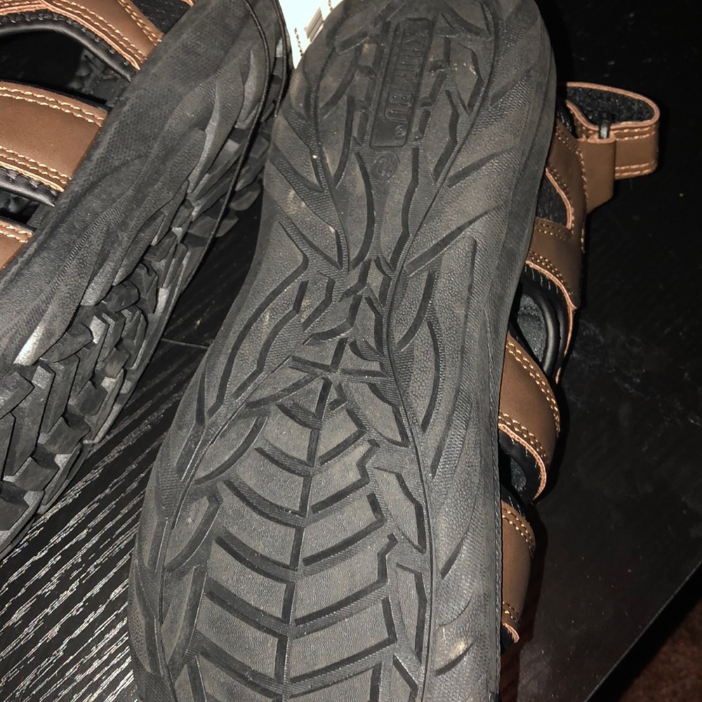 KHOMBU SANDALS - Picture 4 of 5